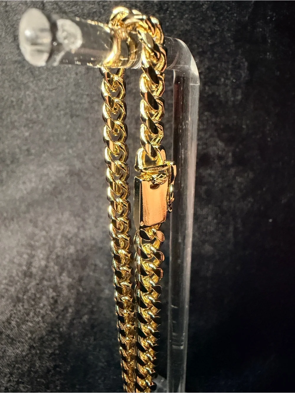Cuban Bracelet 8in 5.8MM 14K Premium Finish w/Box Lock. Everyday Wear! Brand new